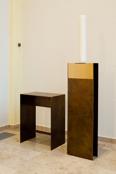 Leuchter und Gabentisch