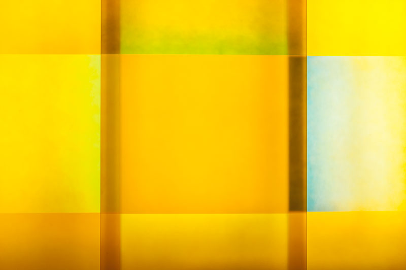 Detail des farbigen Fensters