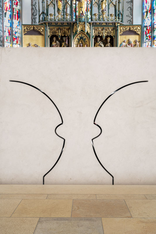 Detail des Altars mit Sägeschnitt